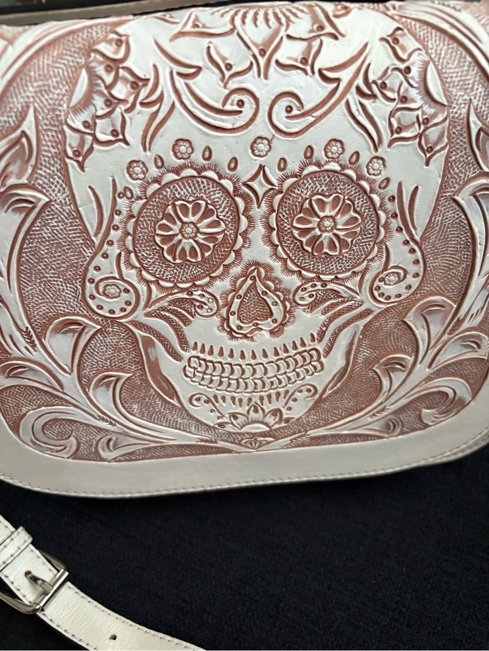 Embossed Sugar Skull Crossbody Bag - White & Rose Gold - Picture 8 of 8
